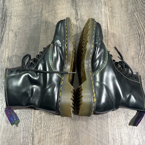 DR. MARTENS 1460 Pride 8-Eye Boot - Picture 7 of 9